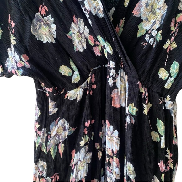 Lovestitch Black Floral Maxi Dress - Picture 4 of 6